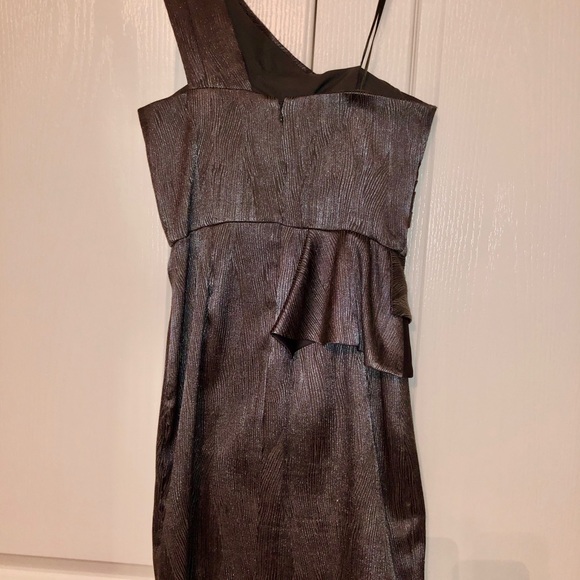 Max and Cleo gray cocktail dress - size 4 - Picture 3 of 4